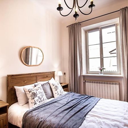 Świętojańska Old Town Apartment Warszawa Zewnętrze zdjęcie