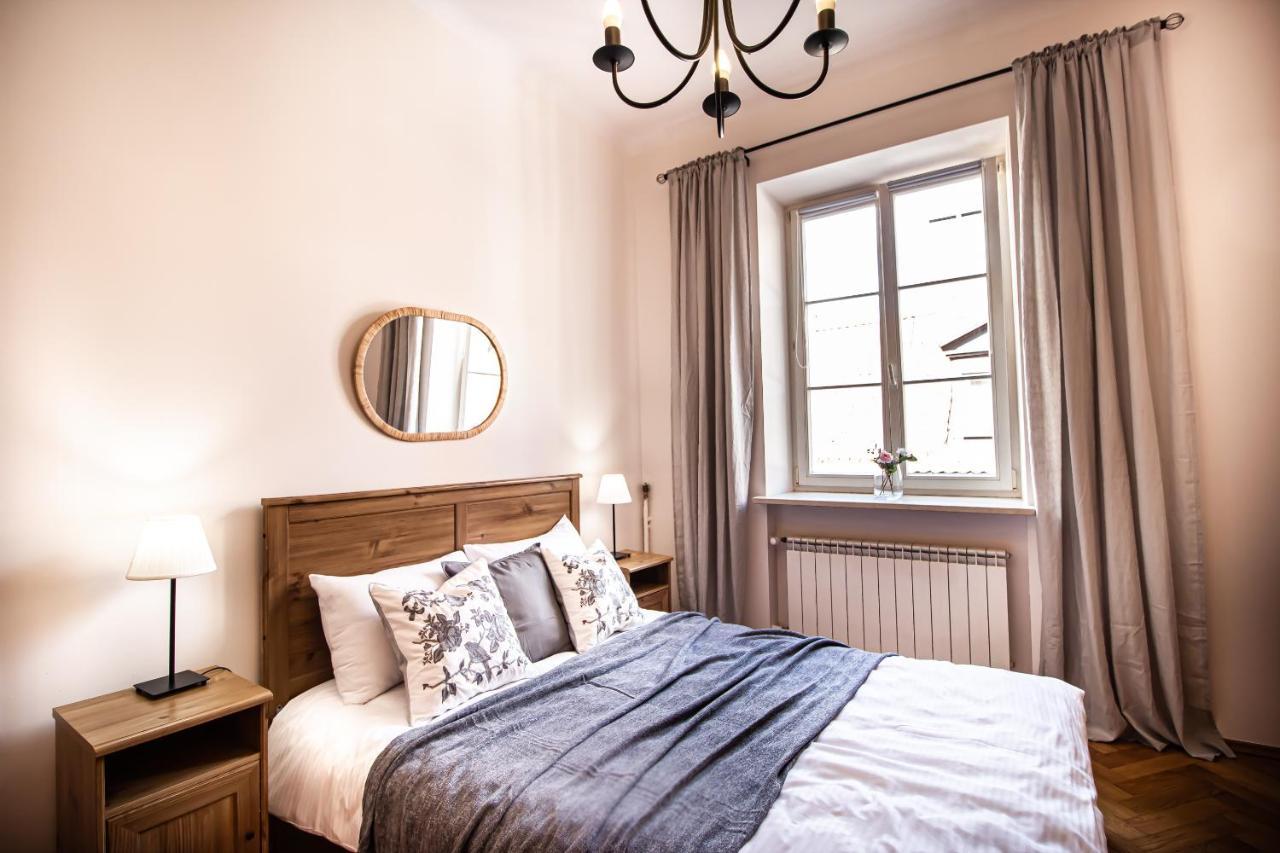 Świętojańska Old Town Apartment Warszawa Zewnętrze zdjęcie